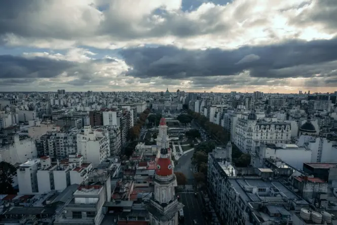 Palacio Barolo's distinctive tower seen from Avenida de Mayo