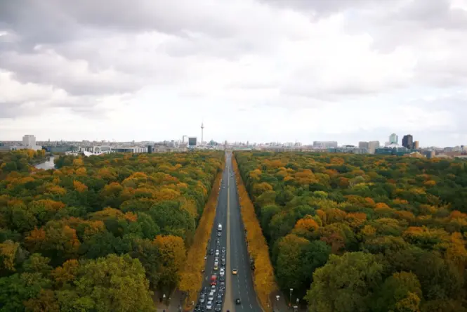 Panoramic view of Berlin landmarks including the Reichstag from above
