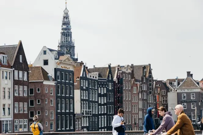 Muntplein tower near the Singel canal