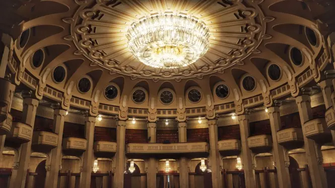 The 4.5-ton Baccarat crystal chandelier in Dolmabahce Palace's Ceremonial Hall