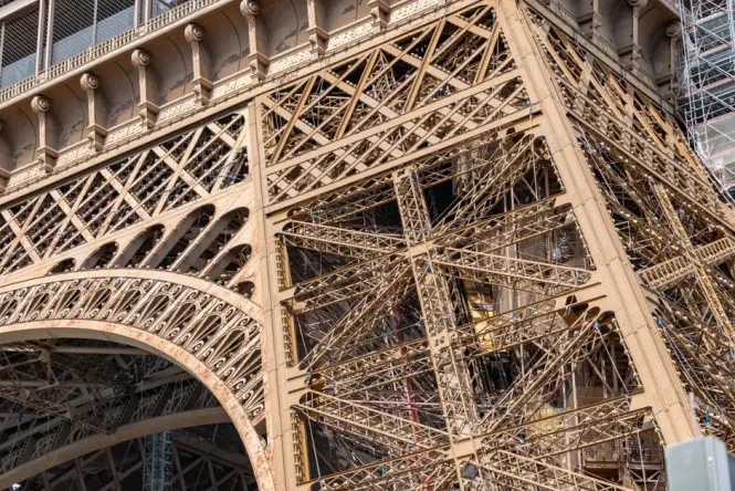 Historic photograph style view of the Eiffel Tower structure