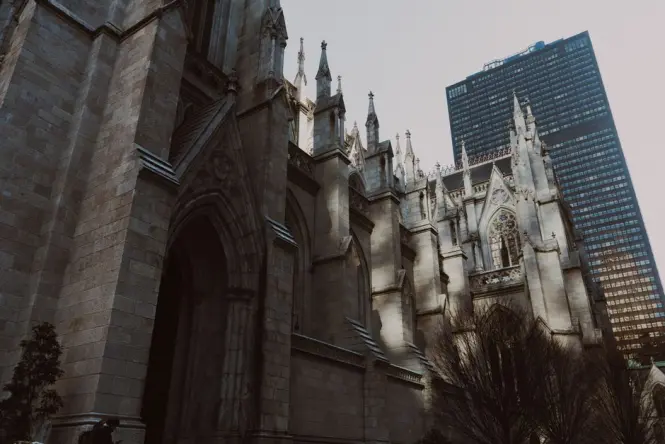 Historic architecture at Fifth Avenue