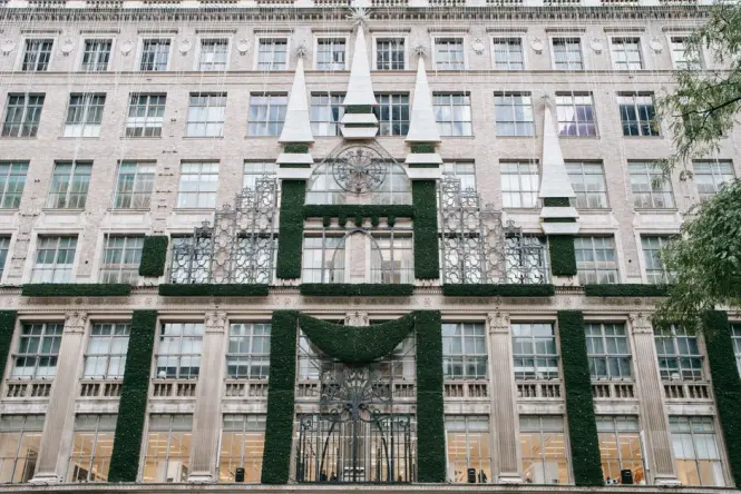 Fifth Avenue main exterior view