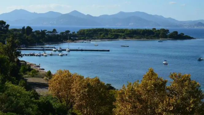 Sunset view over the Lérins islands from a terrace in Le Suquet
