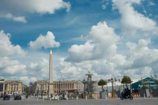 Getting to Luxor Obelisk in Paris