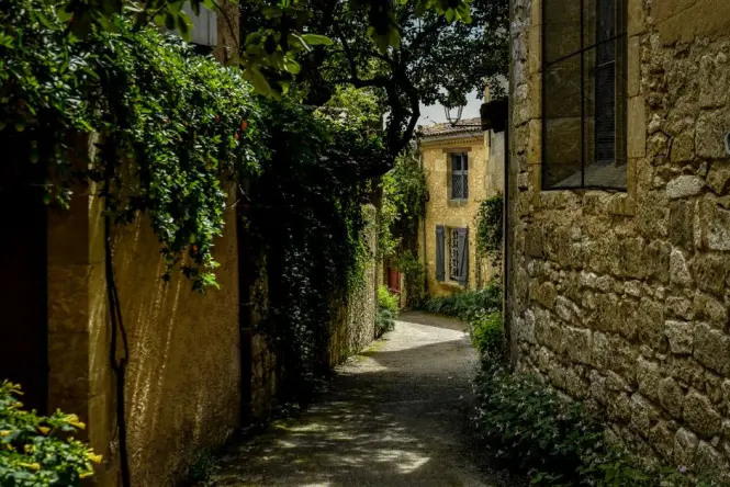 Narrow street leading through old town Cannes