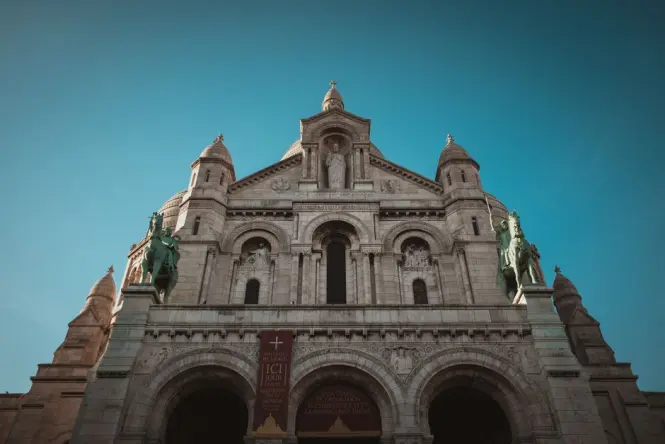 Montmartre main exterior view