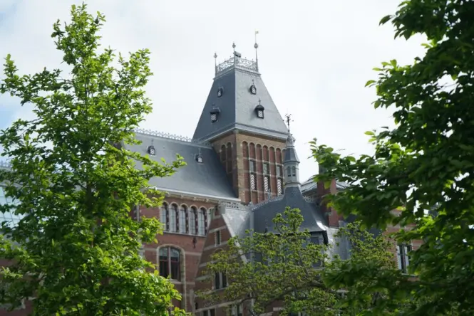 Renzo Piano-designed museum architecture in Amsterdam