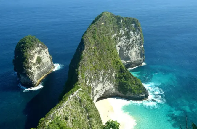 Nusa Penida main exterior view