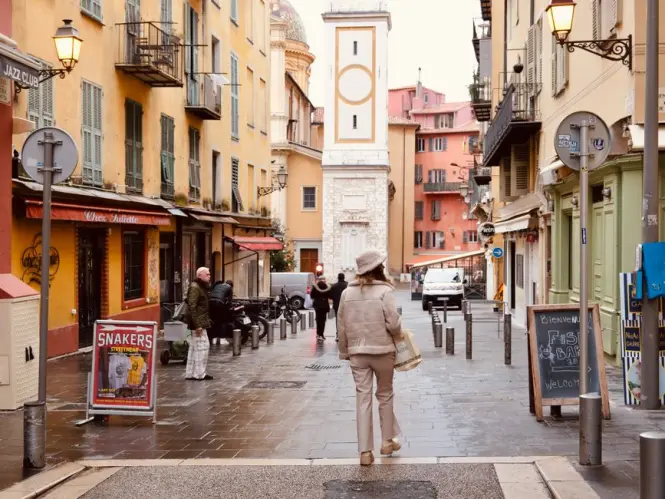 Pedestrian lane in Old Town Nice