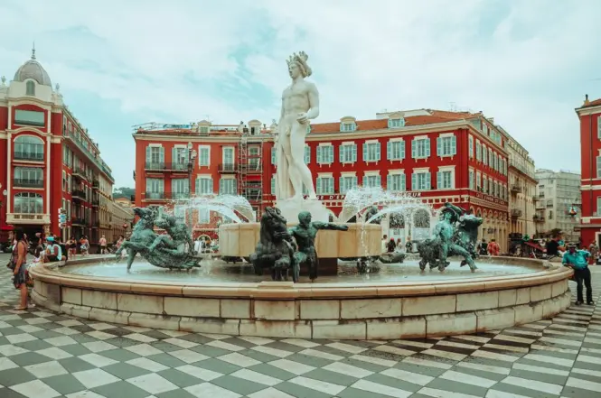 Cafe square life in Vieux Nice