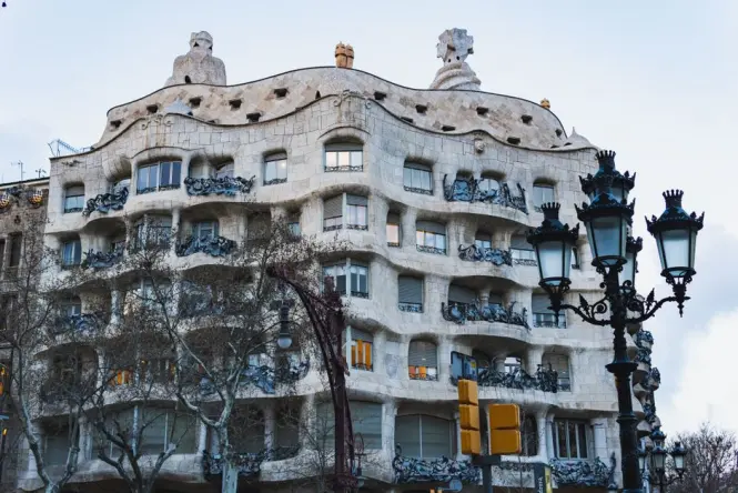La Pedrera stone facade on Passeig de Gràcia