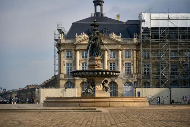 Trois Graces fountain at Place de la Bourse