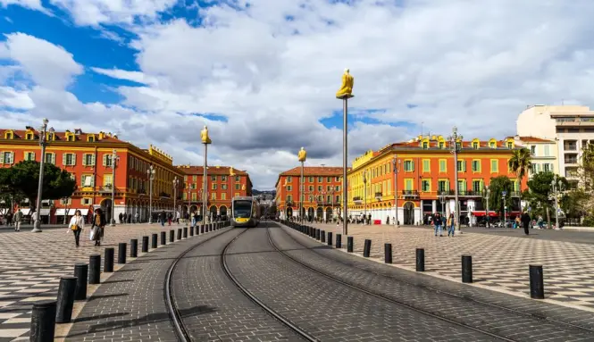 Place Masséna in daytime Nice