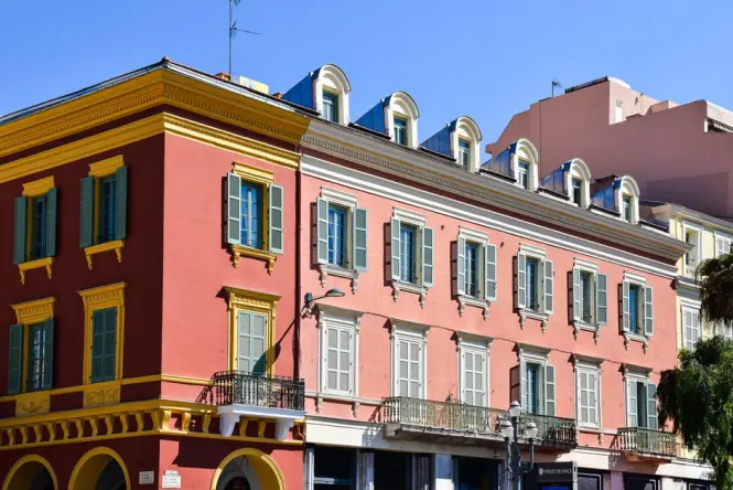 Hôtel Negresco area on the Nice promenade