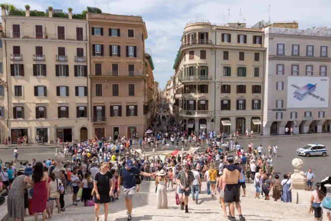 Inside Spanish Steps