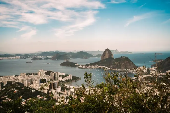 Getting to Sugarloaf Mountain in Rio de Janeiro