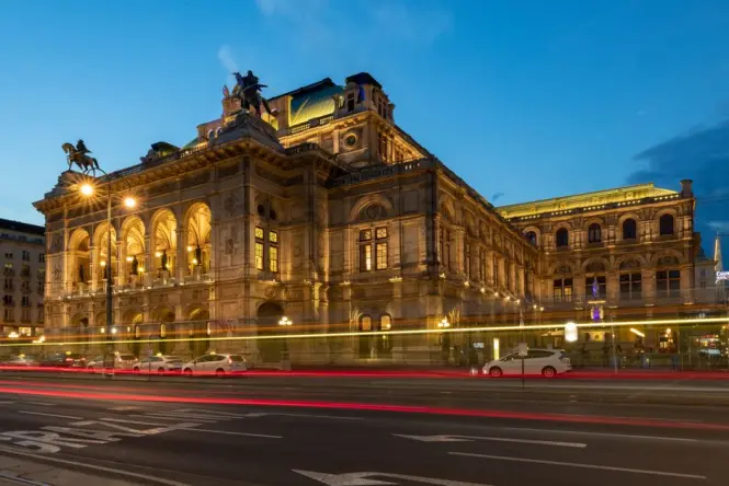 Vienna State Opera at golden hour