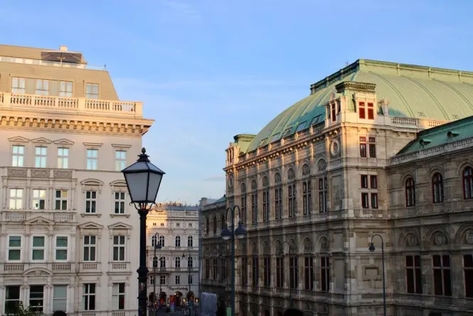 Vienna State Opera main exterior view