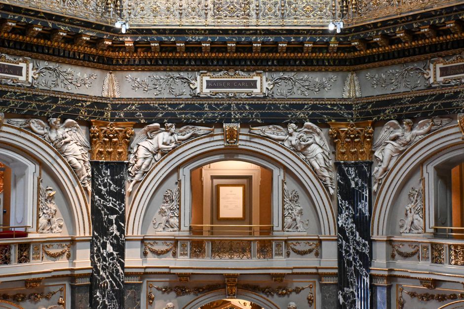 Grand interior of the Kunsthistorisches Museum in Vienna
