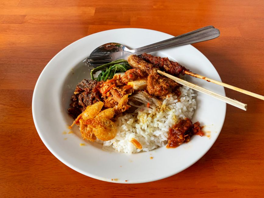 Nasi campur at a Balinese warung