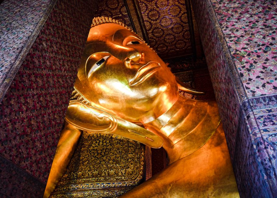 Reclining Buddha at Wat Pho