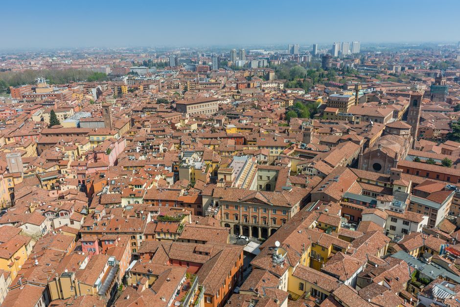 Asinelli and Garisenda towers