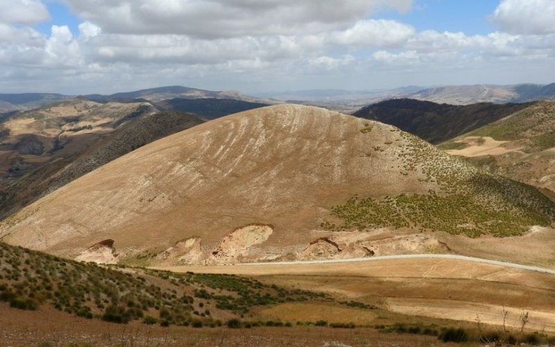 The High Plateaus & Aur s