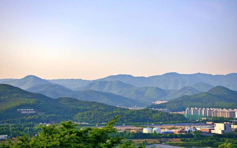 The South and Kaesong