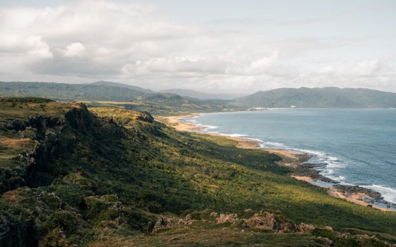 The East Coast (Windward Side)