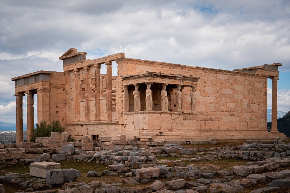 Getting to Acropolis in Athens