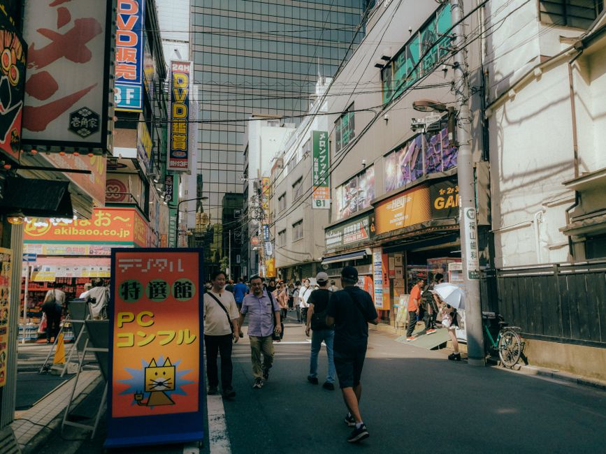 Getting to Akihabara Electric Town in Tokyo