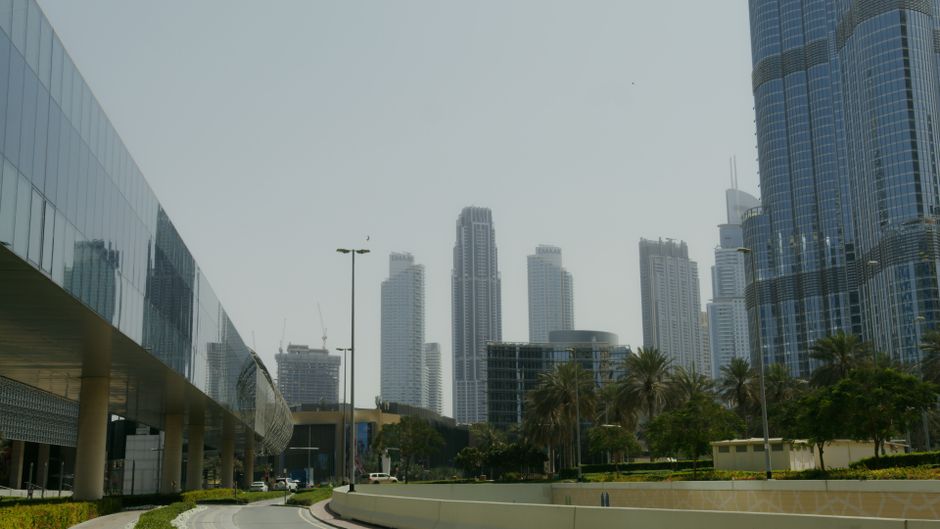 Getting to Burj Khalifa in Dubai