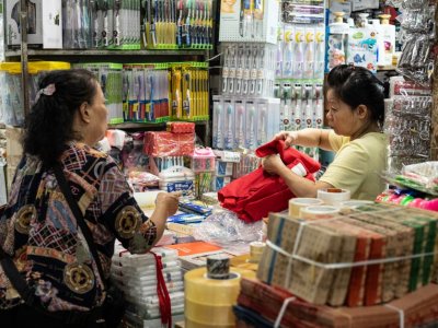 Dong Xuan Market