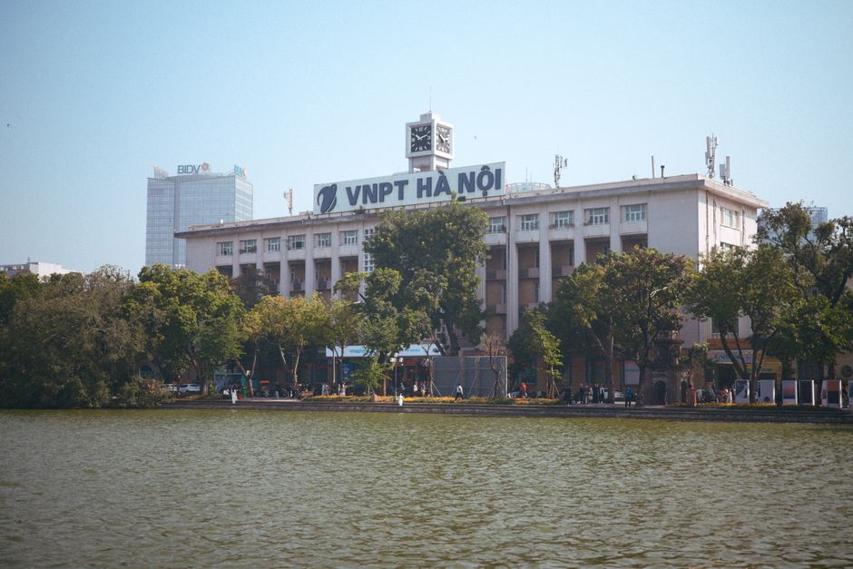 Hoan Kiem Lake main exterior view