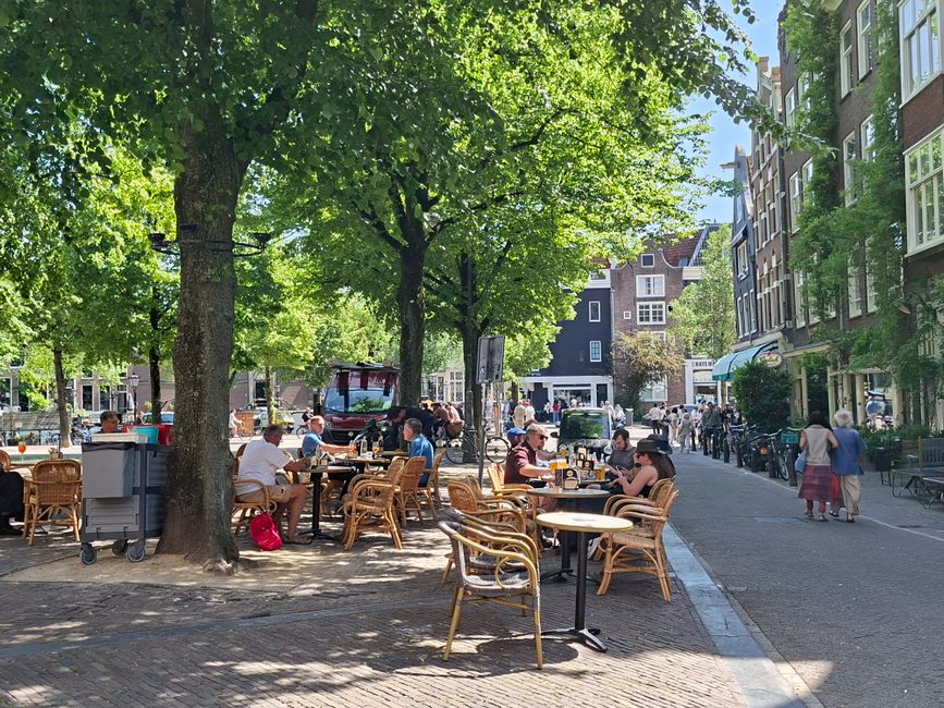 Inside Jordaan district