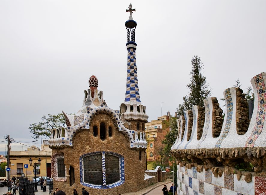 Park Güell main exterior view