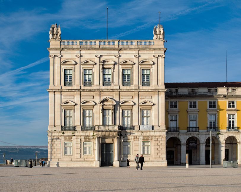 Praca do Comercio main exterior view