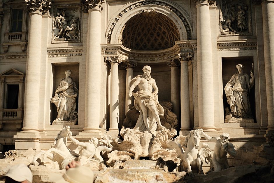 Getting to Trevi Fountain in Rome